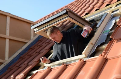 Pose de fenêtres de toit Velux à Saze